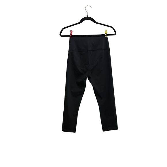 Women’s North Face pull on Capri pants size Medium - Picture 5 of 6